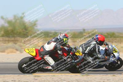 media/Oct-07-2023-CVMA (Sat) [[f84d08e330]]/Race 5 Amatuer Formula Middleweight/